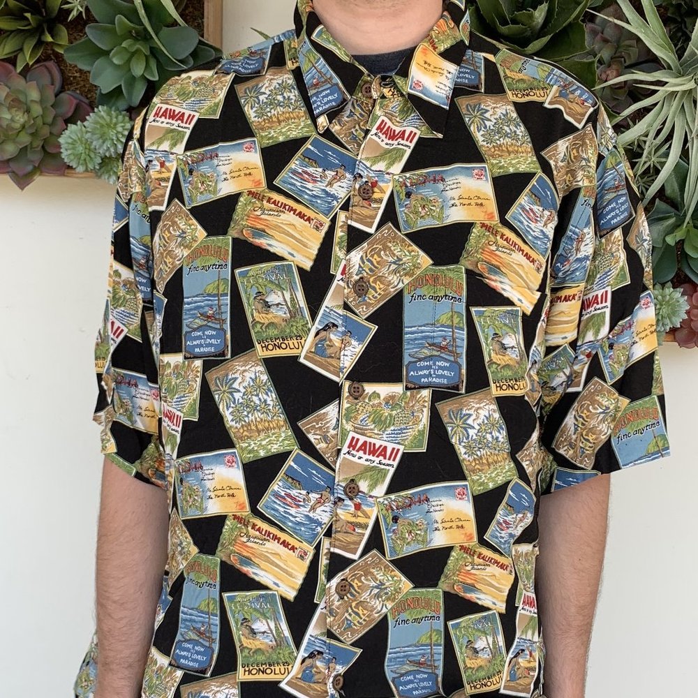 Reyn Spooner Hawaiian Shirt (Christmas)